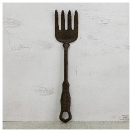 TENEDOR DE HIERRO L.30